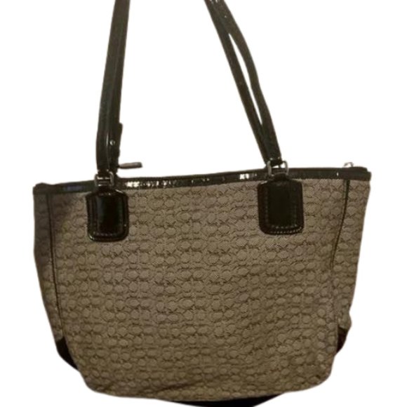 Coach Poppy Oxford Signature C Logo Gray Canvas Patent Leather Large Tote Bag - Picture 1 of 12